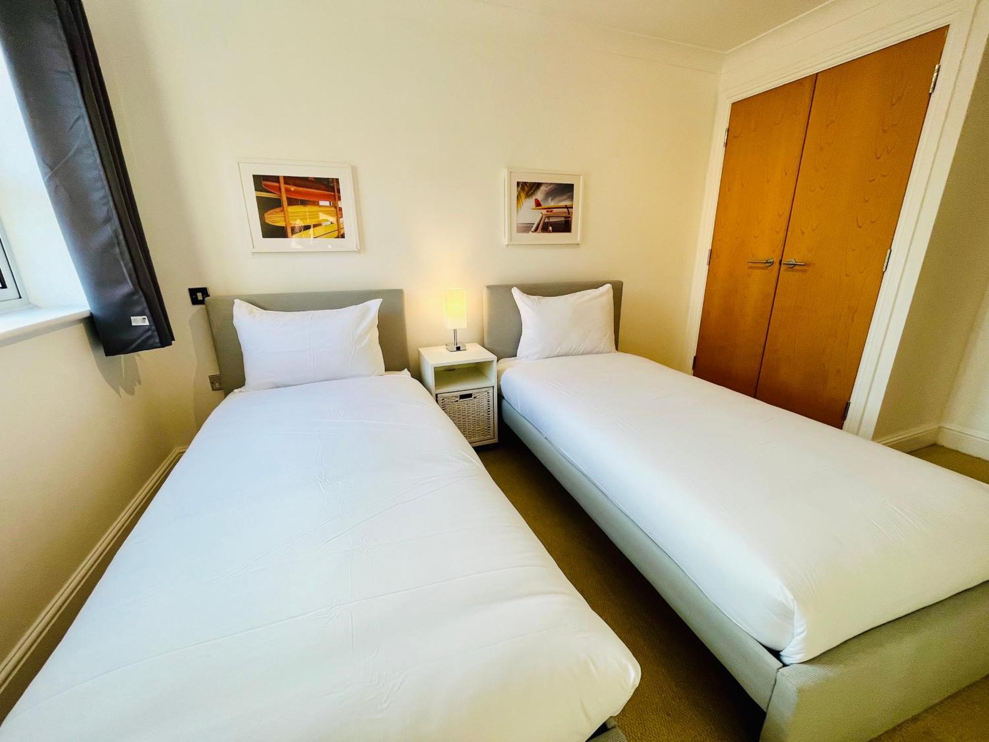 Exquisite City Centre Apartment - Recently Refurbed - 2 Bed 2 Bath - Free Parking - Netflix Amazon Disney Birmingham Extérieur photo