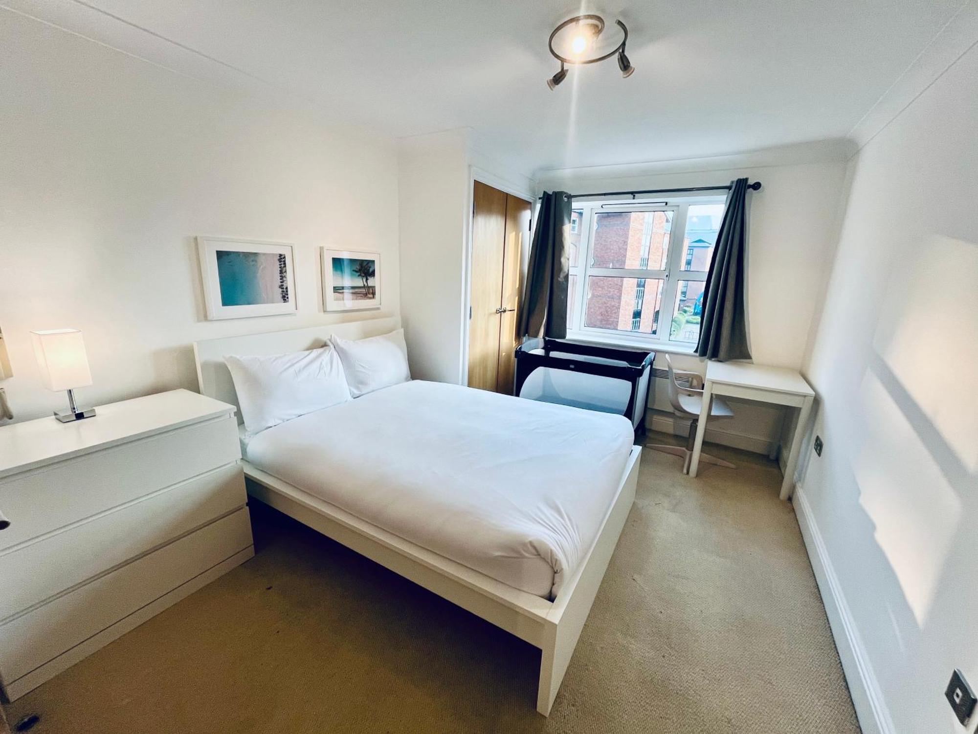 Exquisite City Centre Apartment - Recently Refurbed - 2 Bed 2 Bath - Free Parking - Netflix Amazon Disney Birmingham Extérieur photo